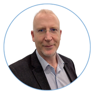 Dr  Christopher  McCarthy  PhD, FCSP, FMACP